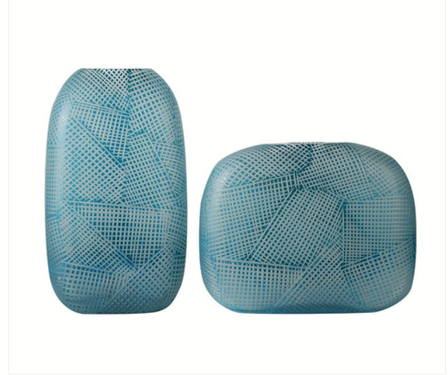 Matte blue glass vse-B