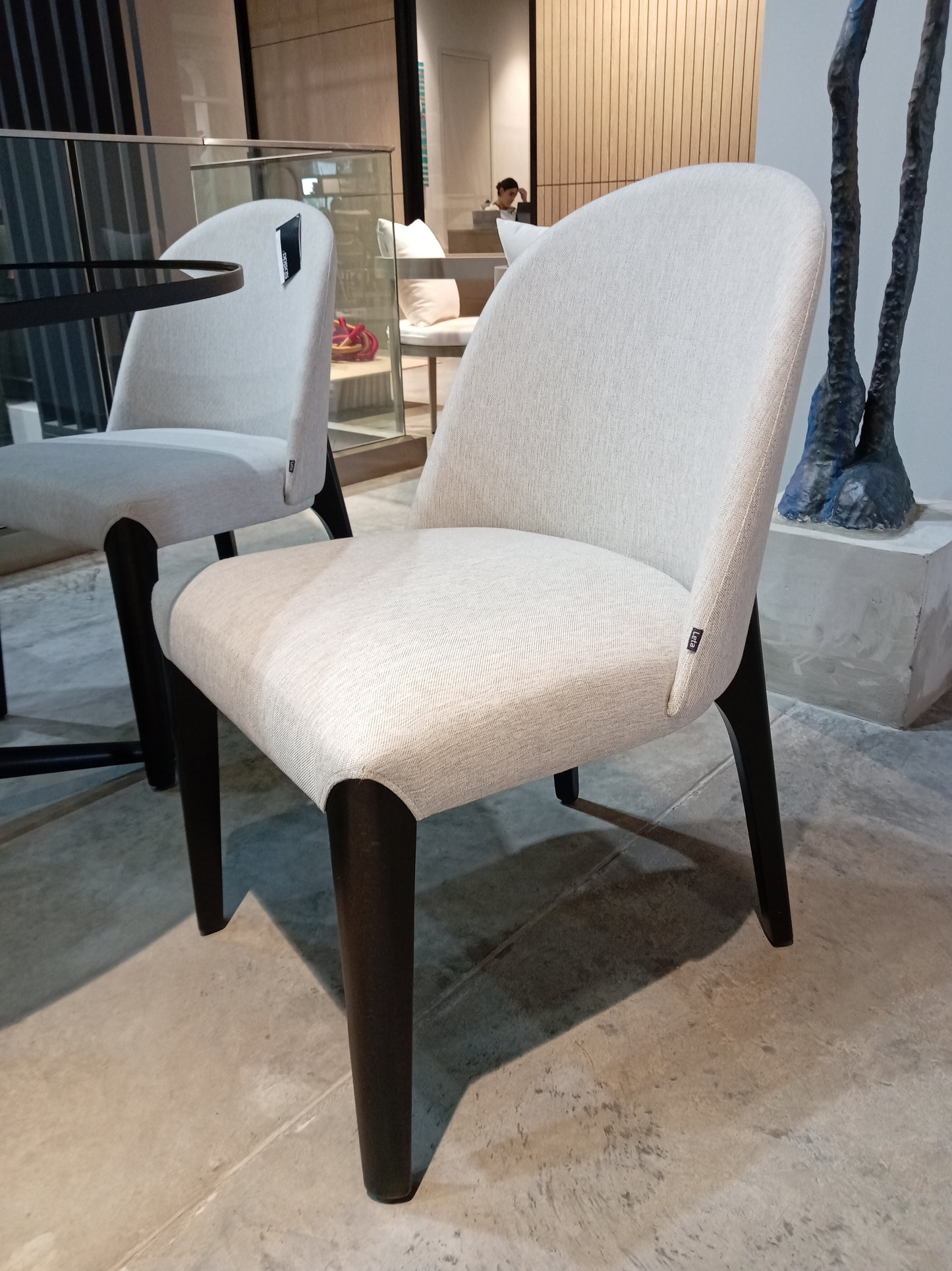 SILLA DE COMEDRO BUGATTI 609 LT