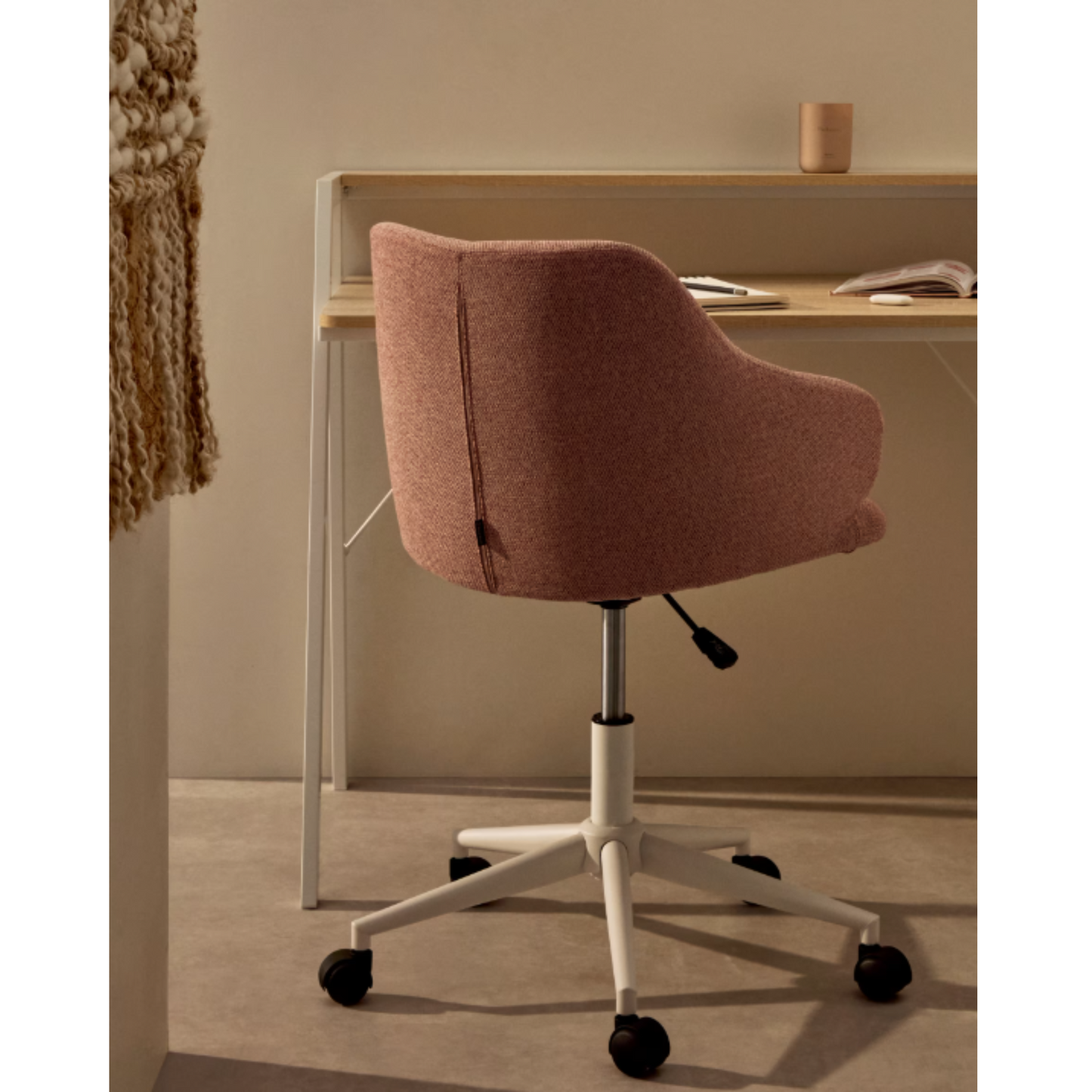 Silla de Escritorio Einara Rosa LF
