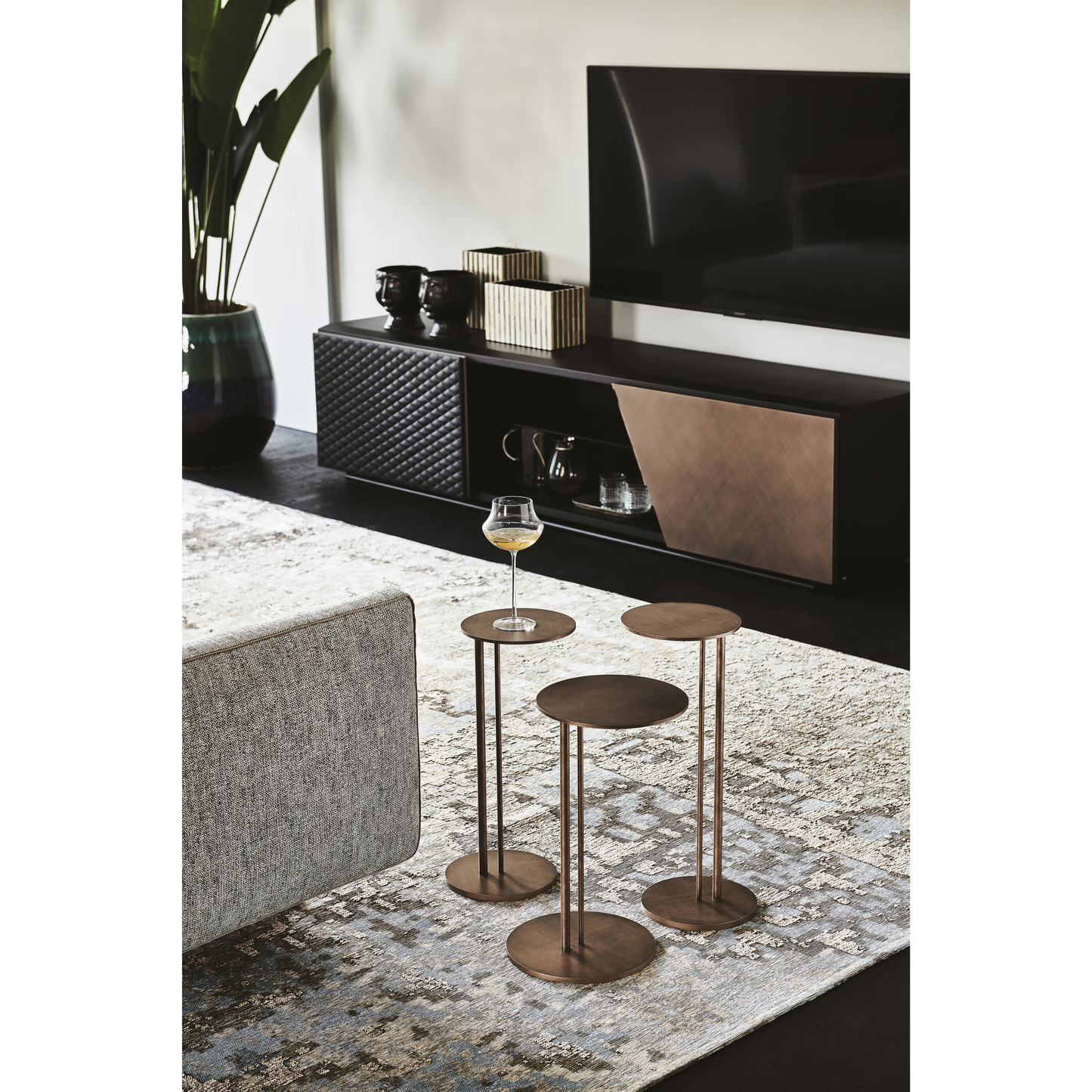 Set de 2 mesas de Lado Sting Brushed Bronze CAT