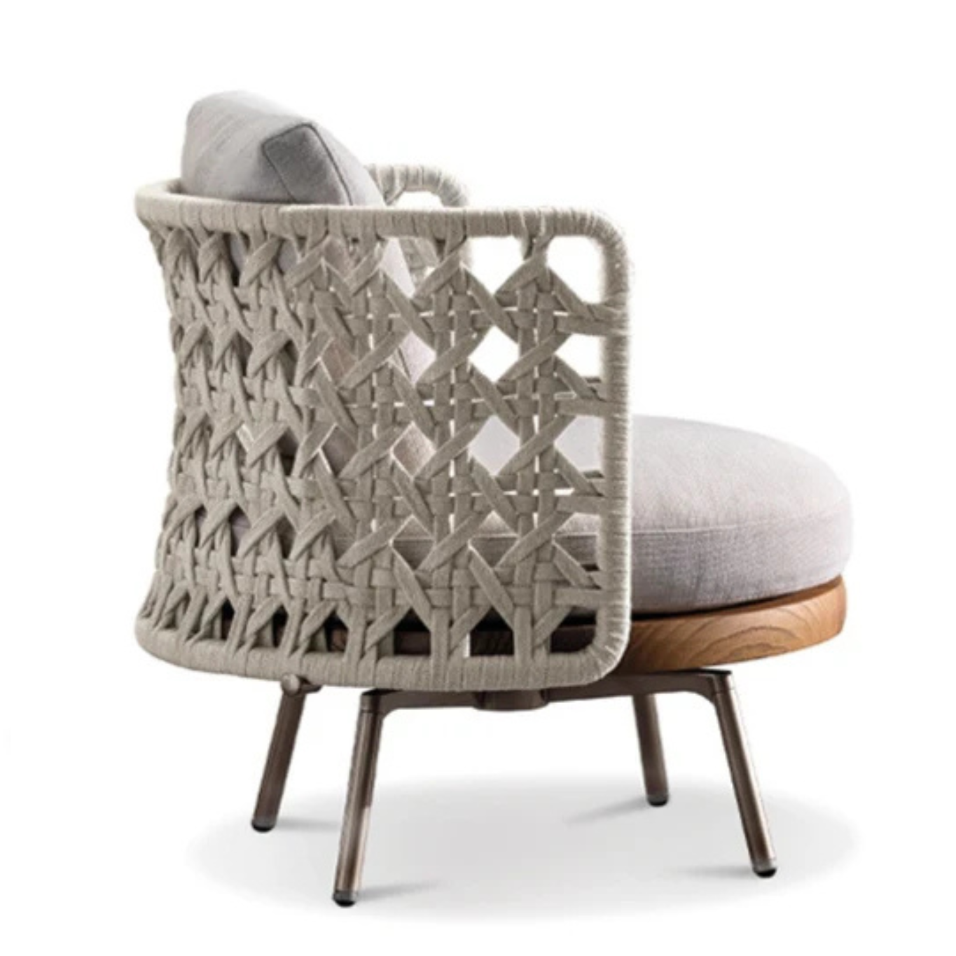 LOUNGE CHAIR BACK ON ROPE 2009