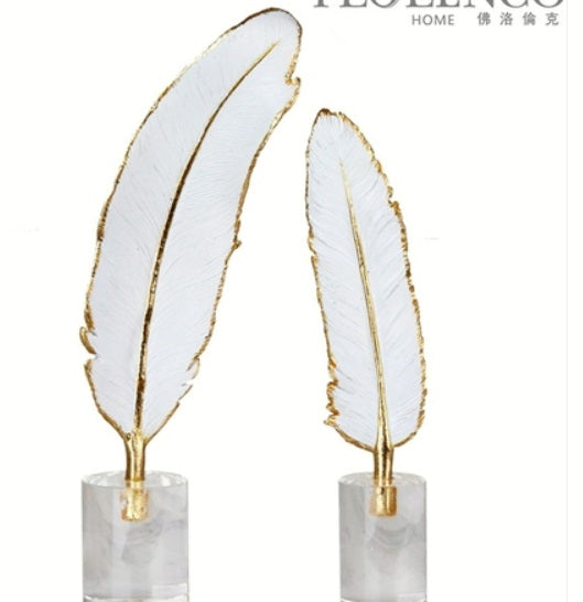 feather decor