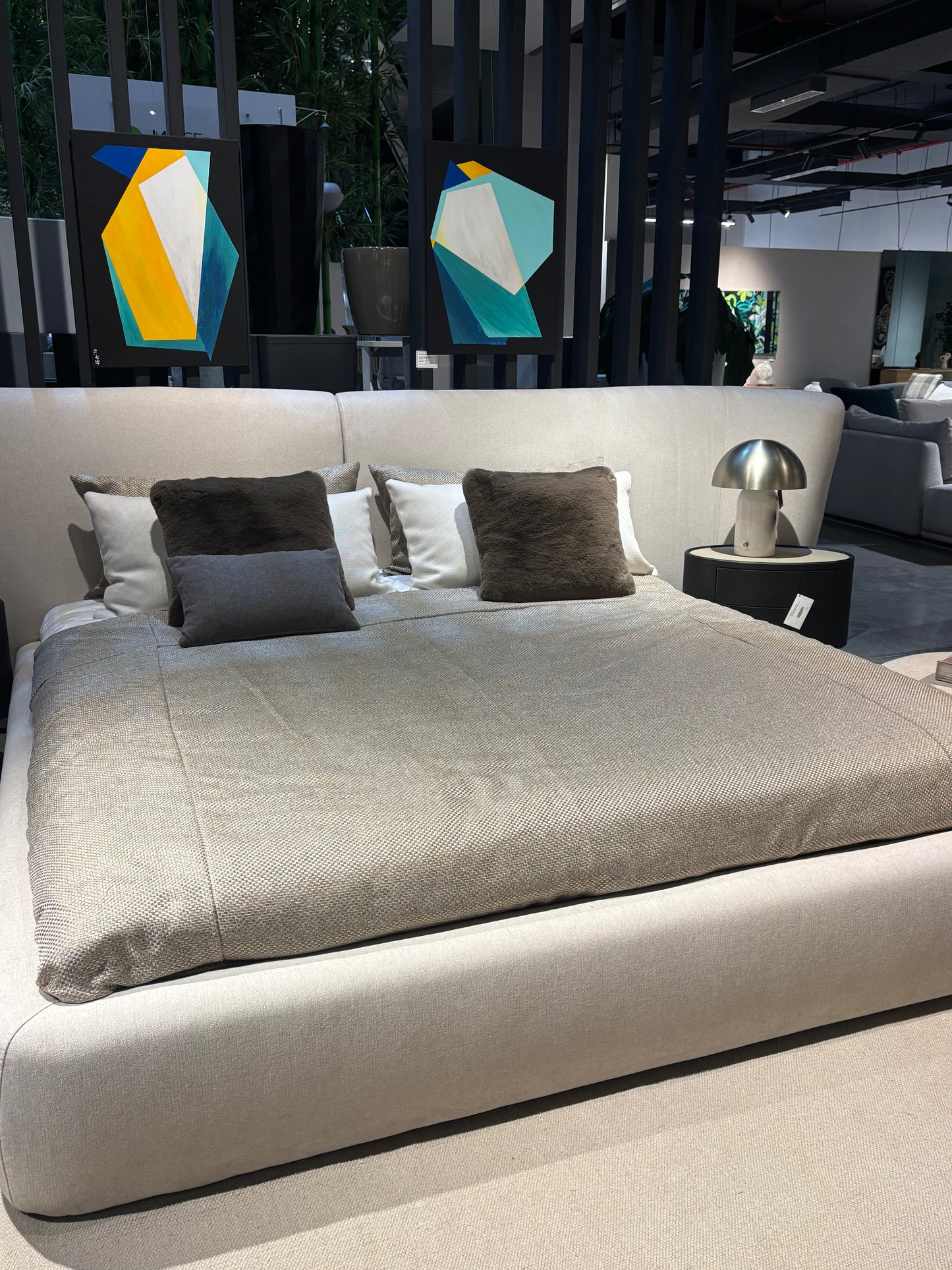 CAMA KING LUNGO SAL