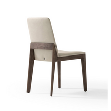 Cargar imagen en el visor de la galería, Silla de Comedor Line 03 SAL
