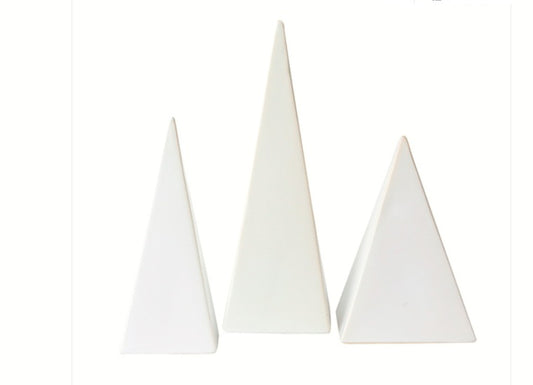 White triangle decoration -B