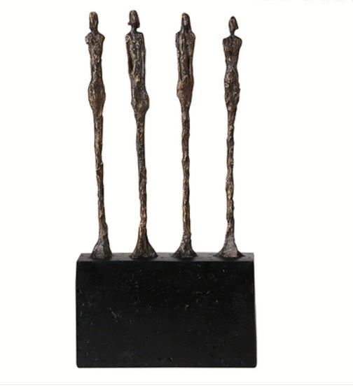 Accesorio Decorativo Four Characters FLO
